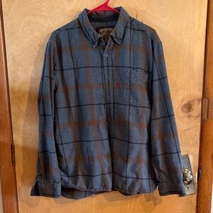 North River Plaid Blue and Brown Flannel Shirt
